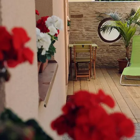 Lägenhet Arany Szolo Wellness Apartmanhaz *