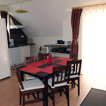 Arany Szolo Wellness Apartmanhaz Lägenhet Hévíz