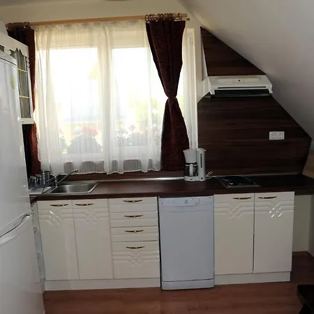 Arany Szolo Wellness Apartmanhaz Lägenhet *