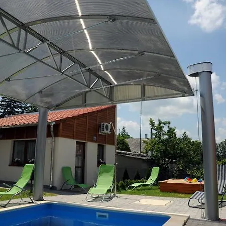 Arany Szolo Wellness Apartmanhaz *