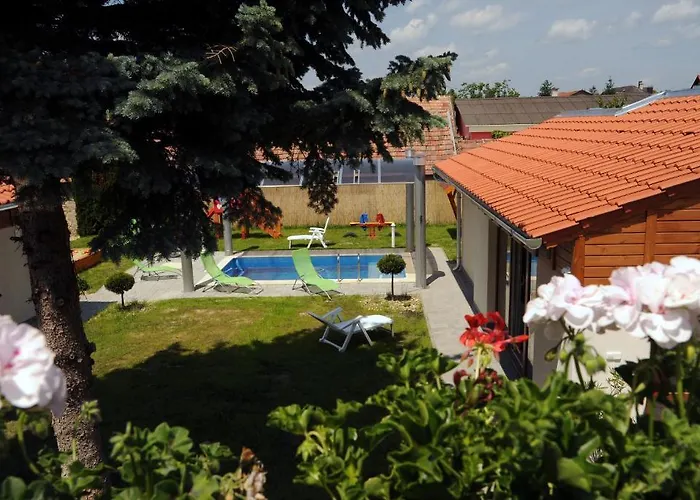 Arany Szolo Wellness Apartmanhaz